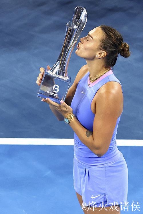 2025 WTA年度最佳球员揭晓 萨巴伦卡摘得桂冠